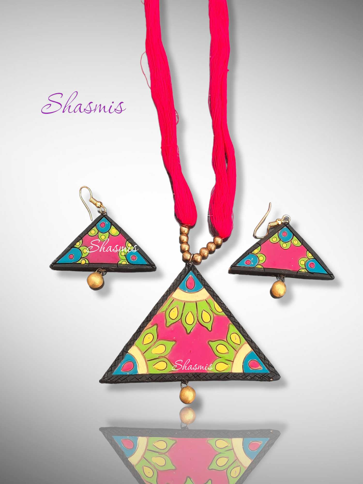 Triangle Floral Terrecotta Necklace With Earrings