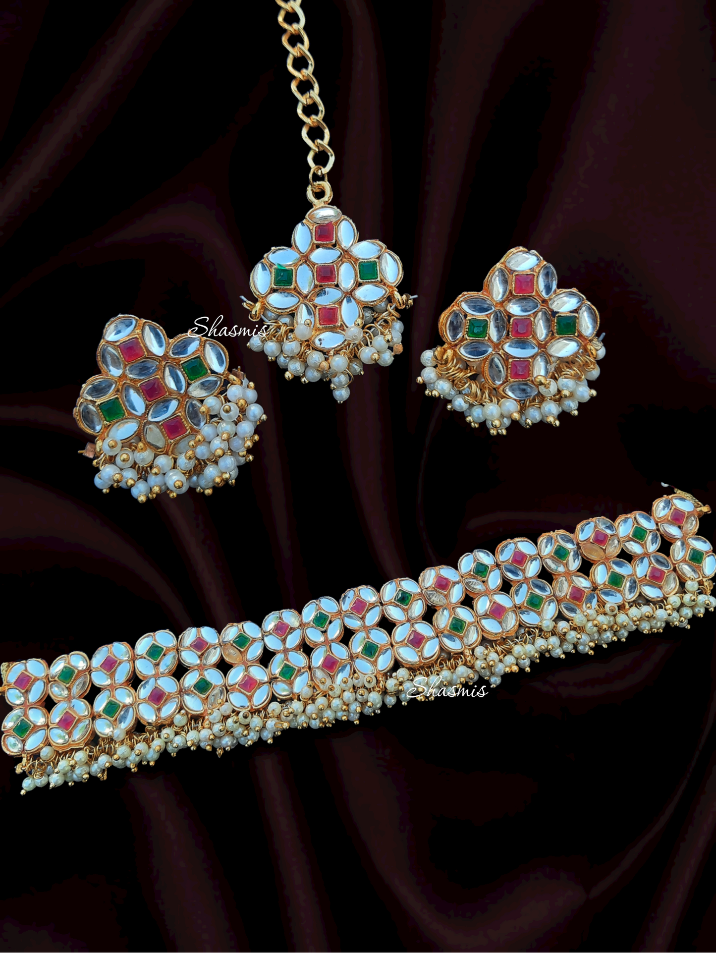 Red and Green Stone Necklace With Earrings and Mangtika