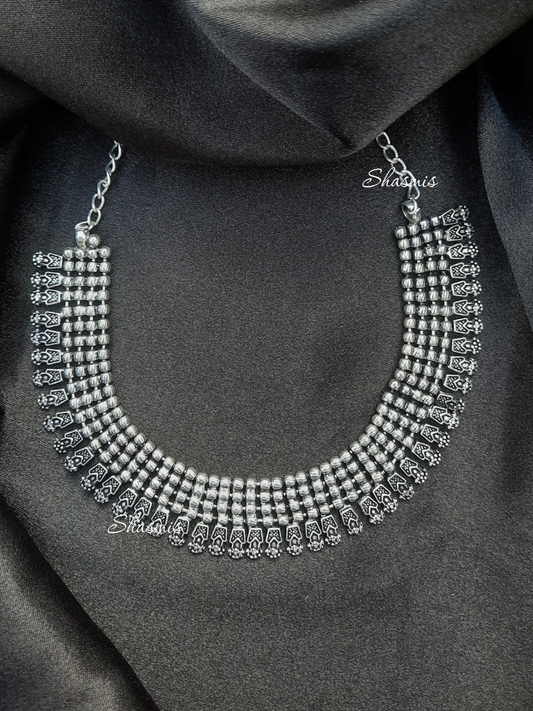 Silver Oxidised Design Choker With Earrings