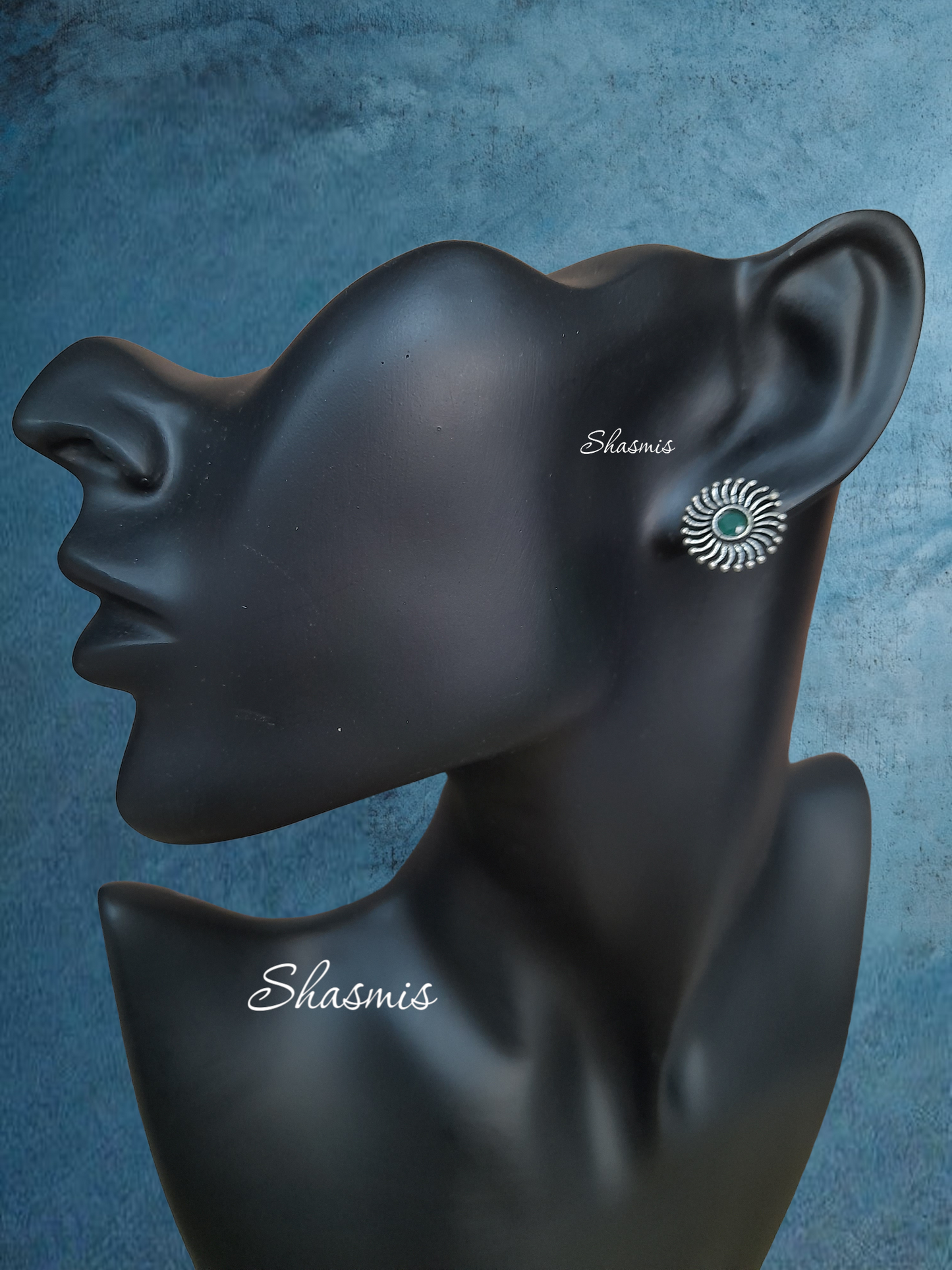 Green Stone Silver Stud Earrings 