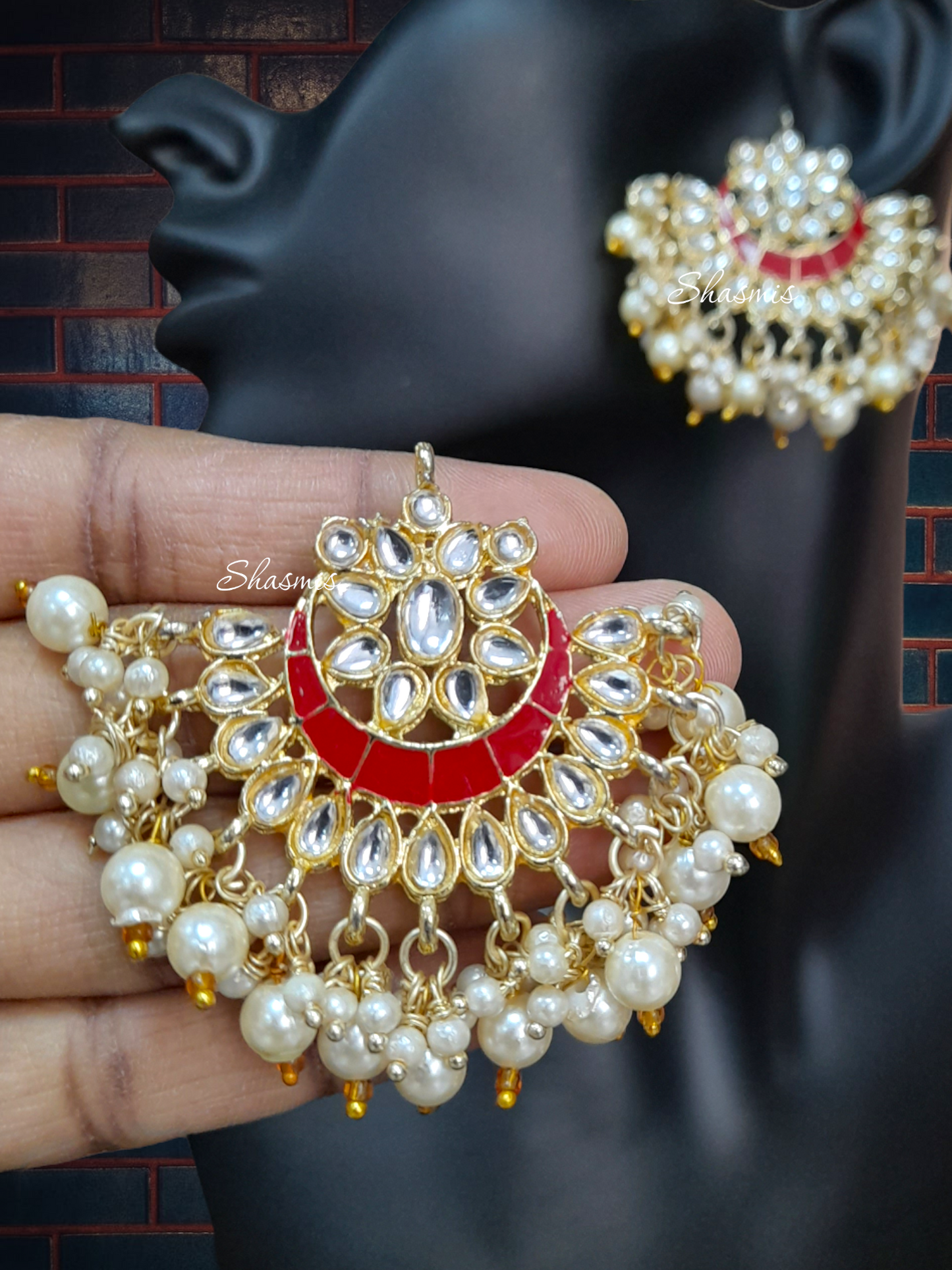 Red and White Color Kundan Pearl Necklace, With Earrings