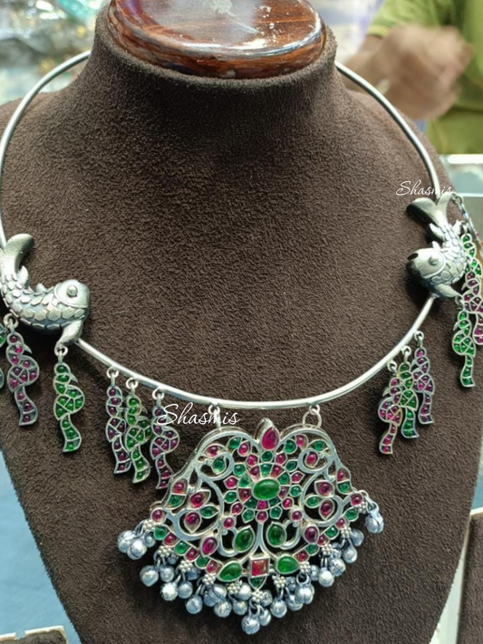 Silver Look Alike Oxidised Fish Design Necklace, Kemp Stones