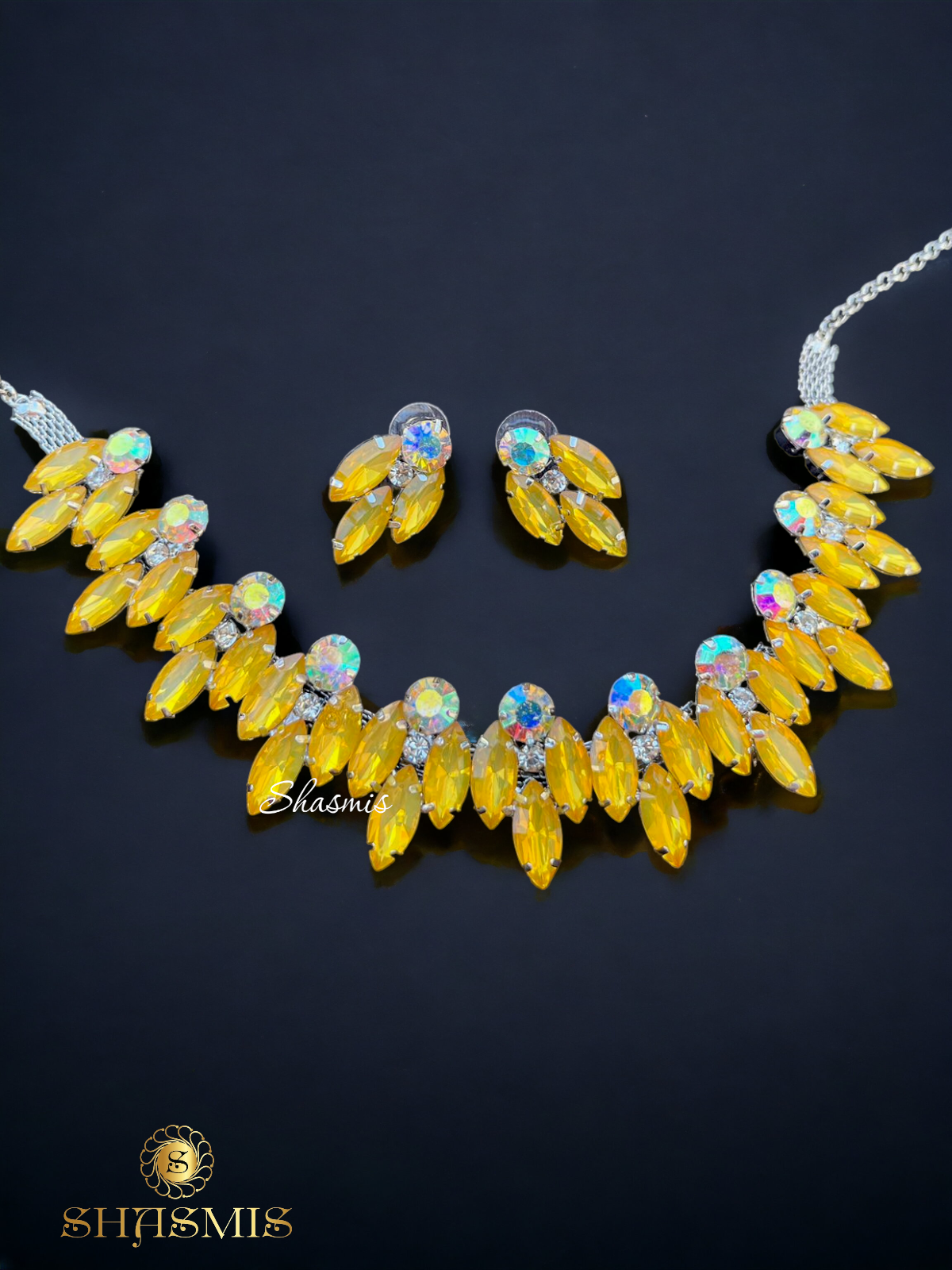 Yellow Stone Prerto Necklace With Earrings