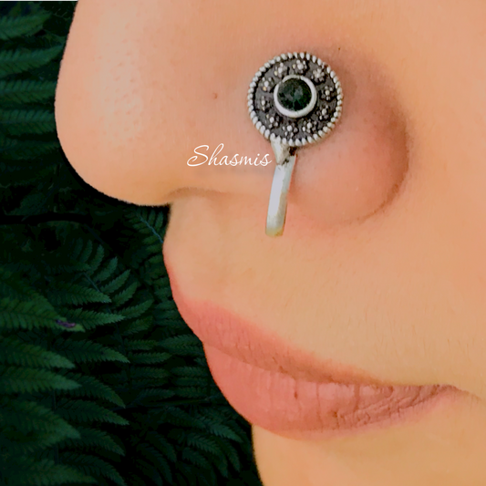 Centre Stone Silver Non-Pierced Nose Pin