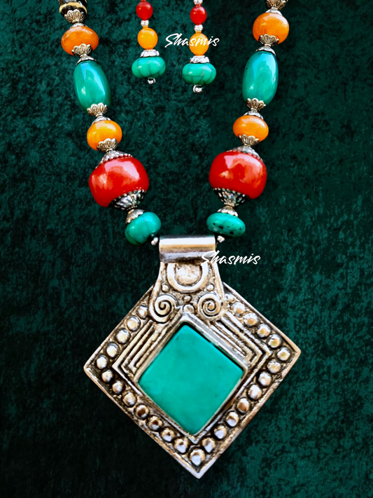 Square Pendant With Orange Small Beads Necklace and Earrings