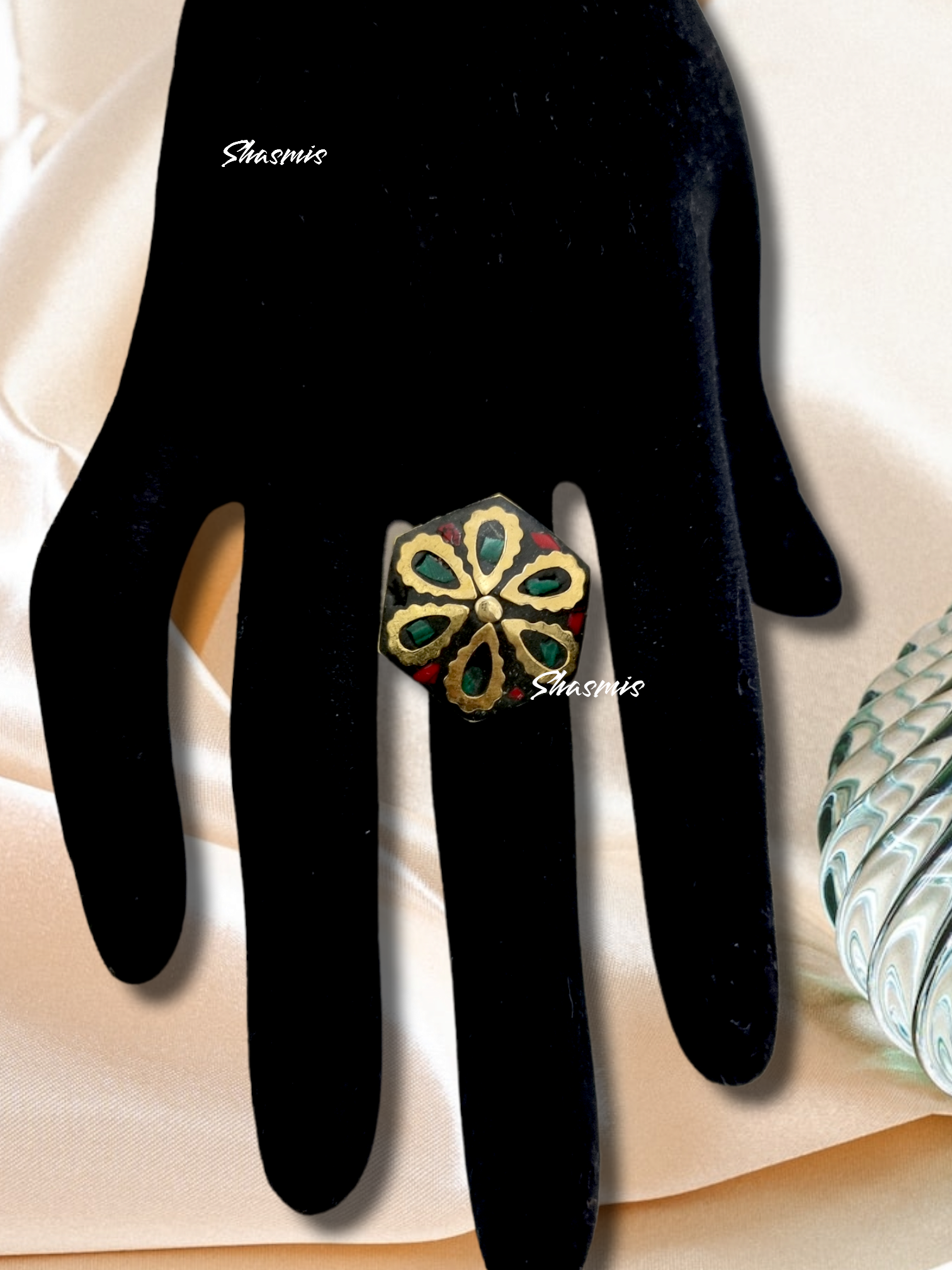 Green Carved Stones Vinage Gold Plated Ring