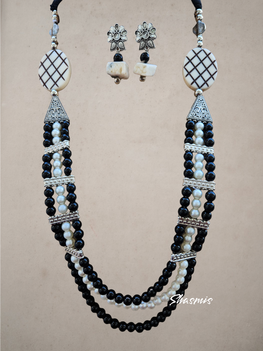 Long Layer Black Beads Necklace With Pearls and Earrings