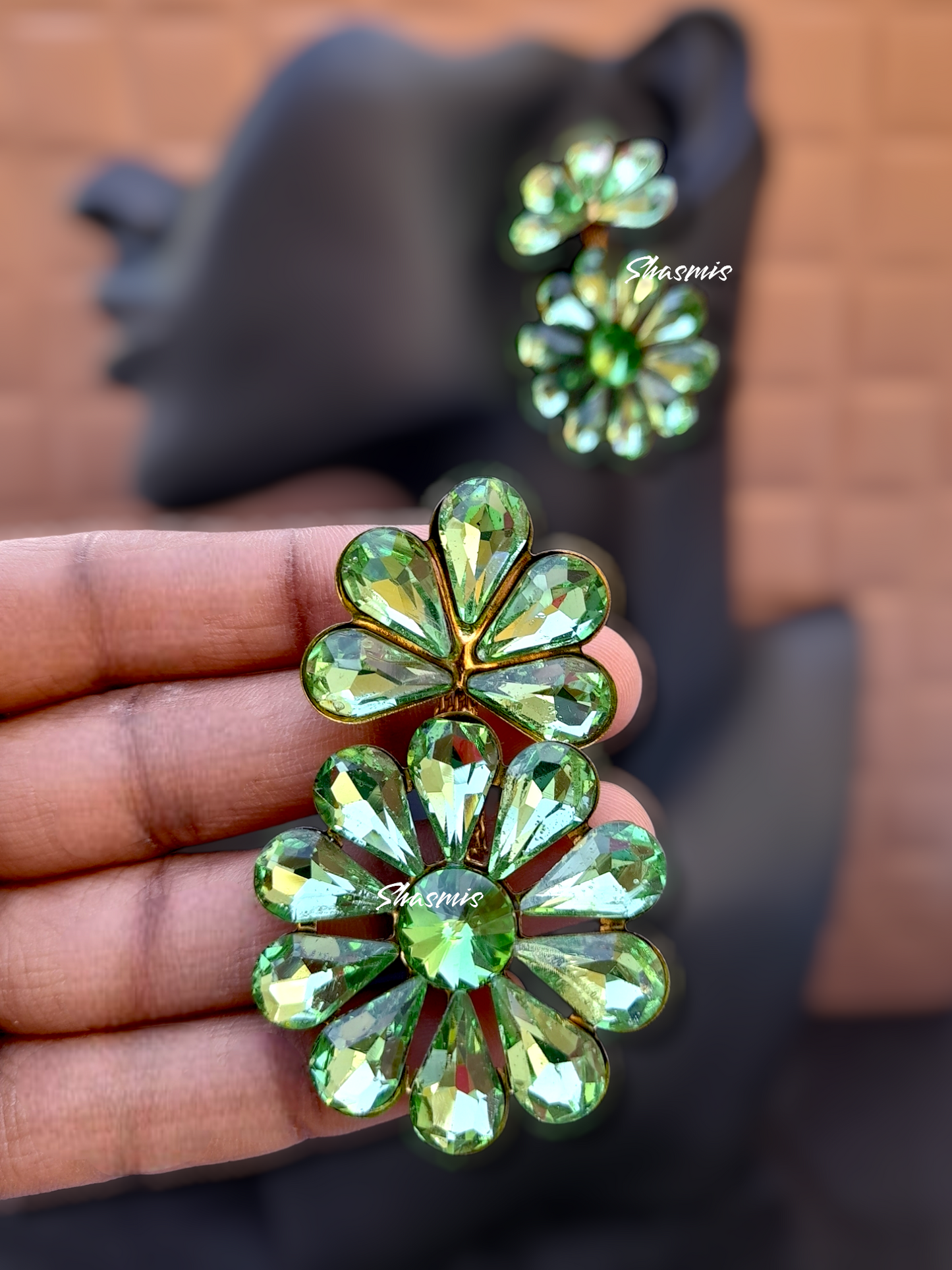 Green Color Flower Prerto Long Earrings