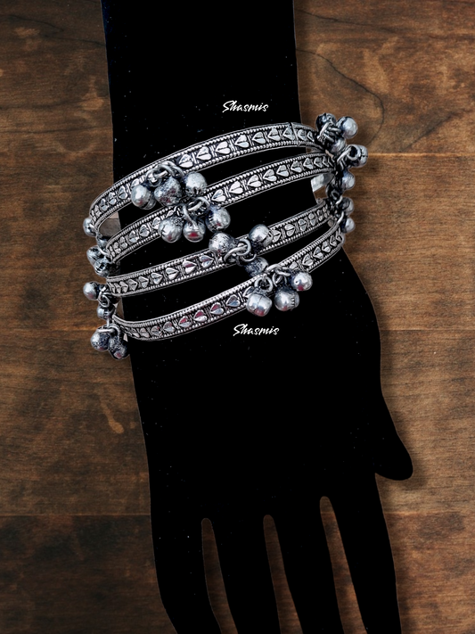 Silver Design Ghungroo Bangles, Pair of 4