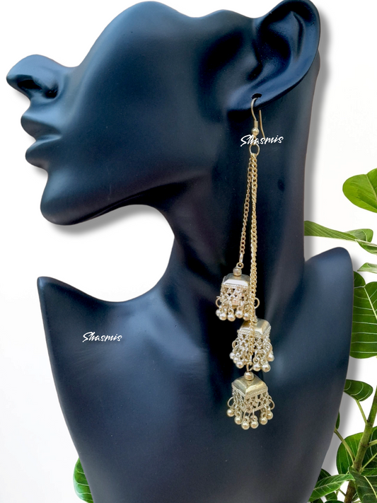 Rama Blue Stone With Golden Design Tear Drop Rings