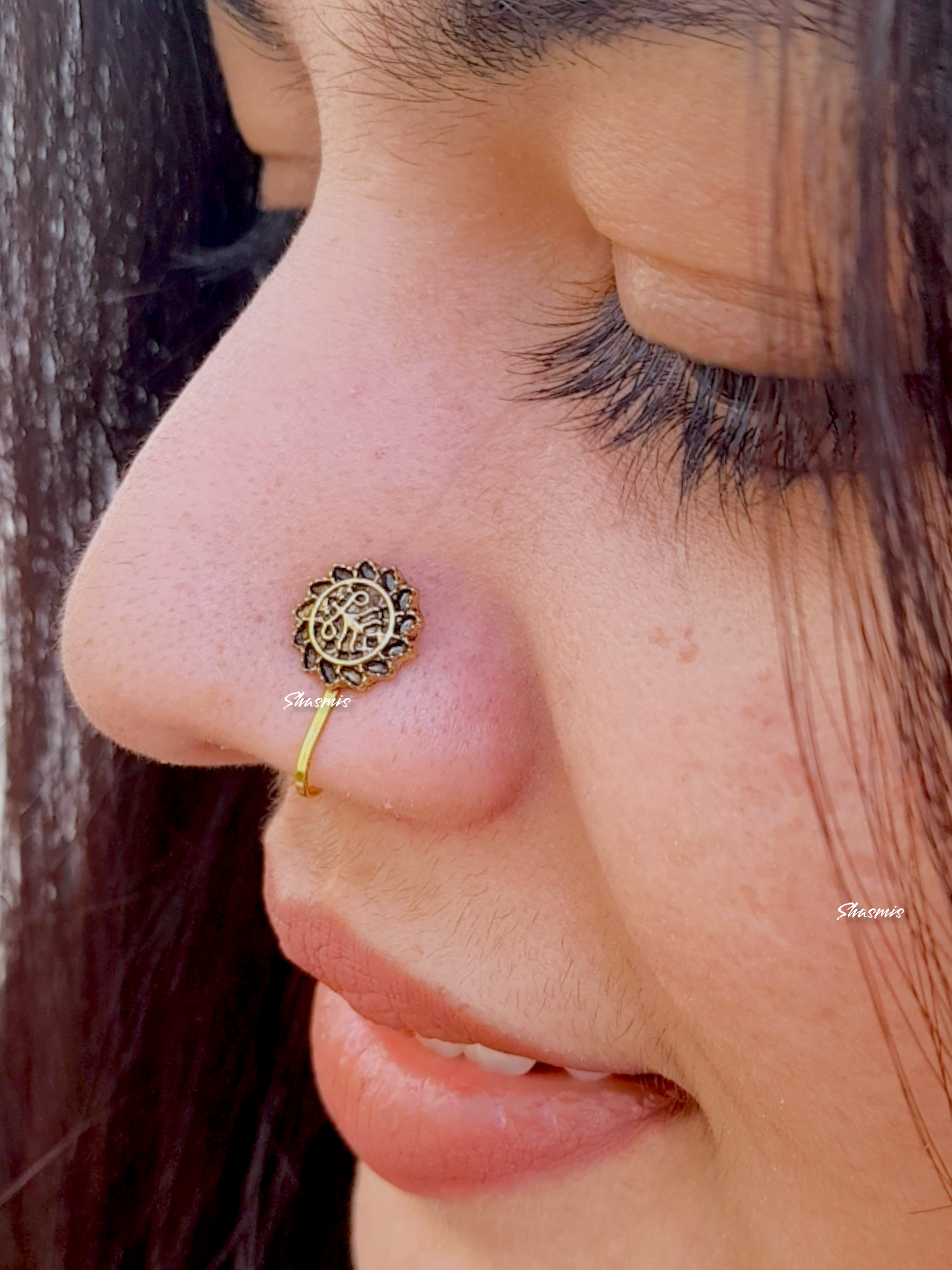 Design Gold Plated Non-Pierced Nose pin – Shasmis