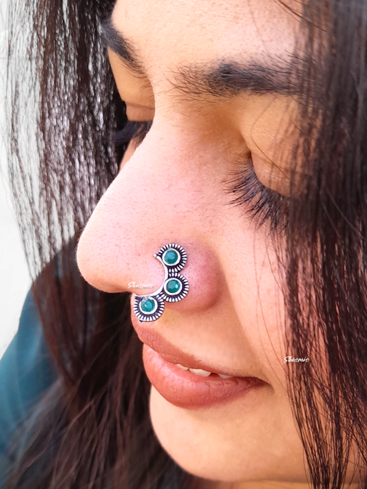 Green Stone Silver Oxidised Nosepin