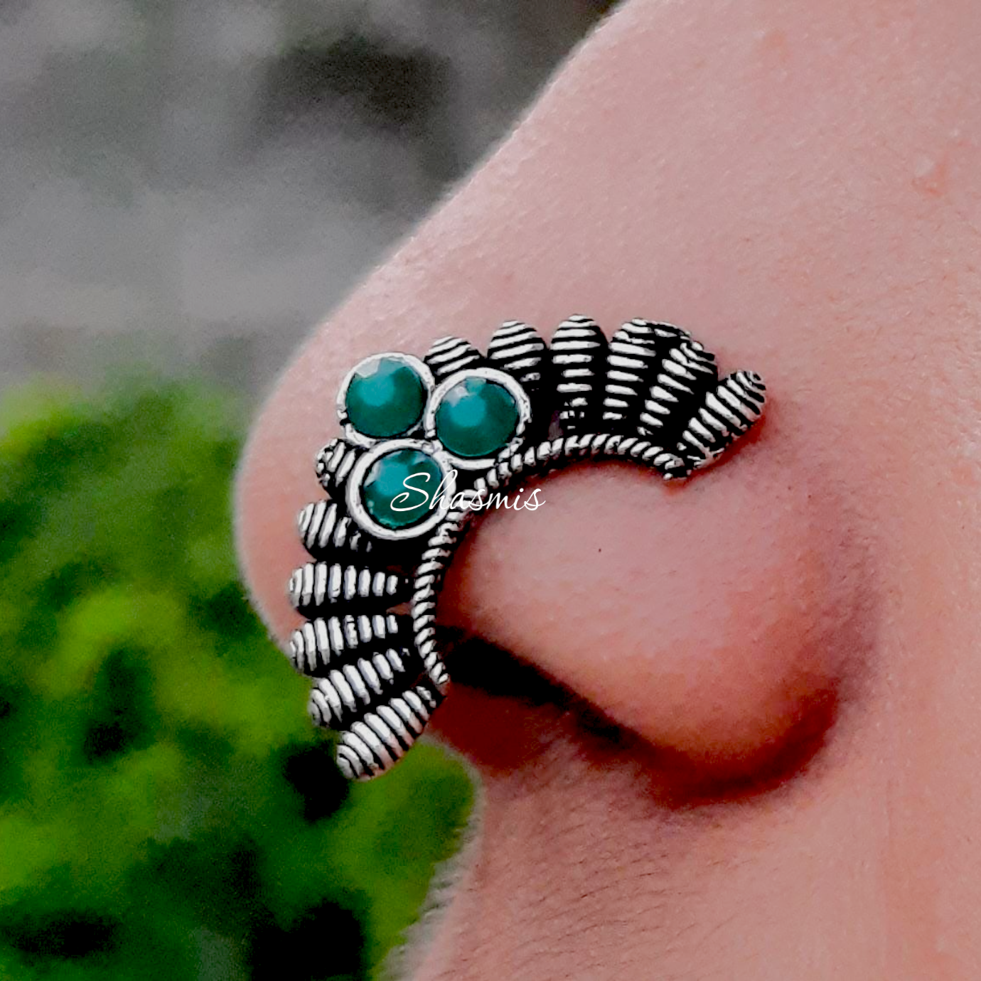 Greman Silver Oxidised Green Stone Nosepins