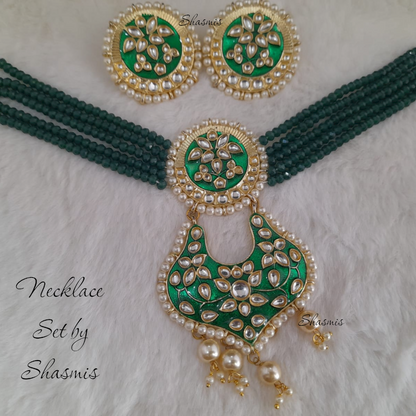 Green Khundan Design Necklace Set