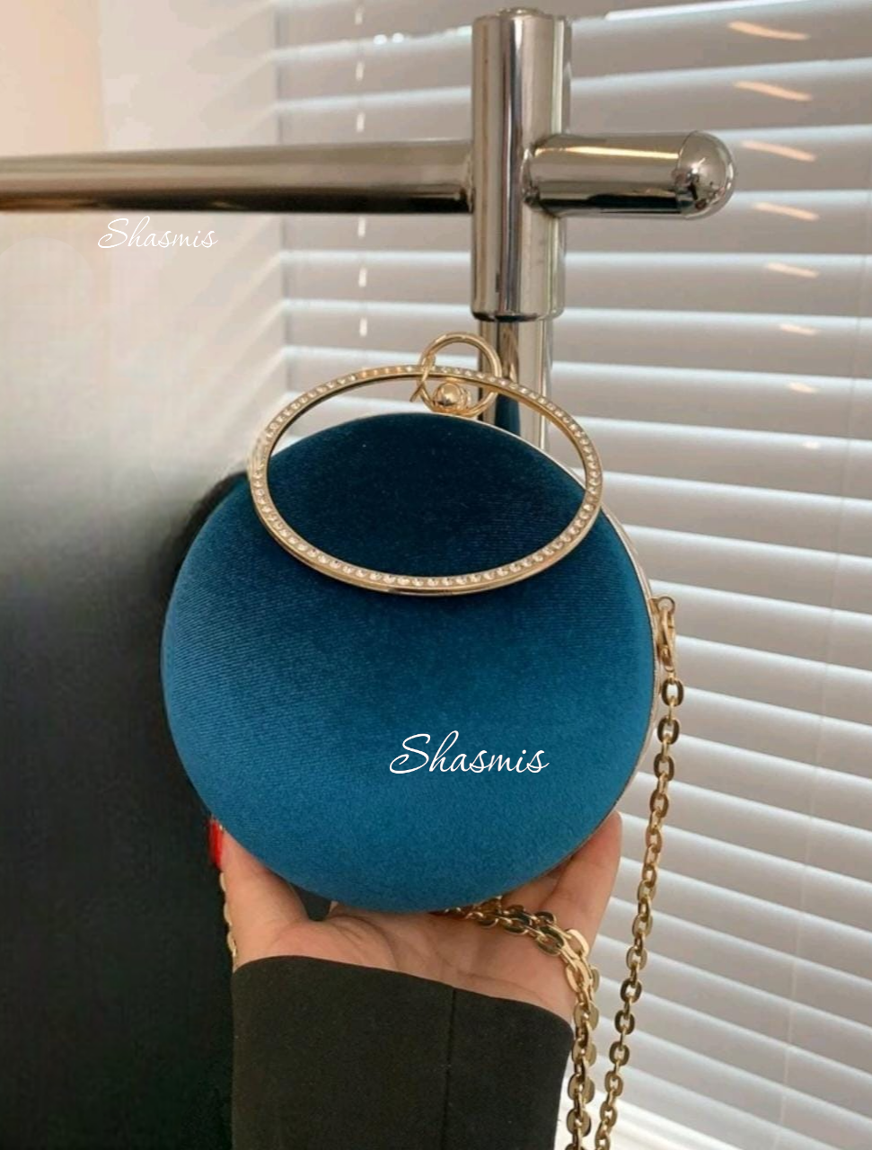 Round Ball Purse / Hand Bag