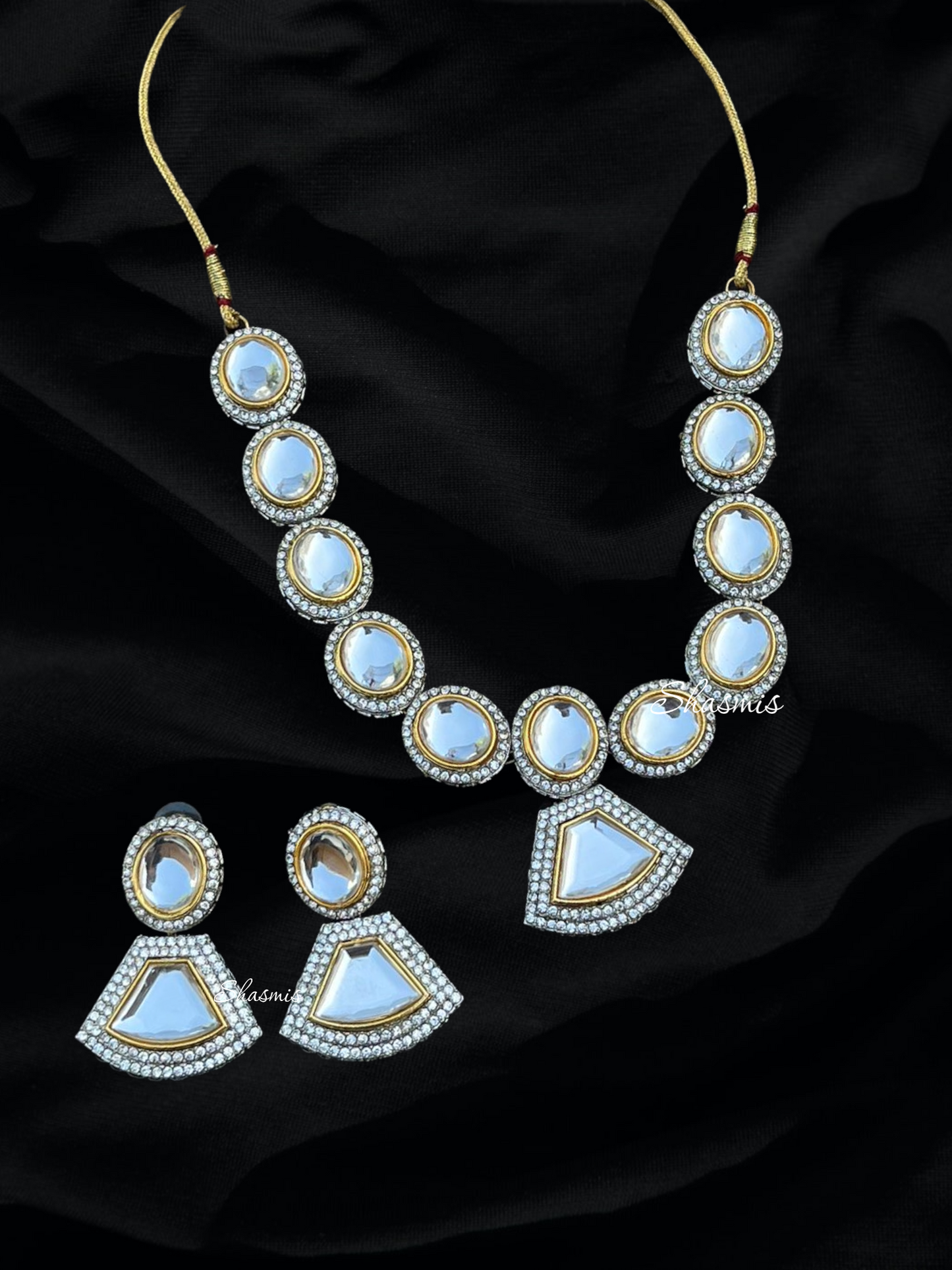 Premium Quality Kundan Stone Necklace With Earrings