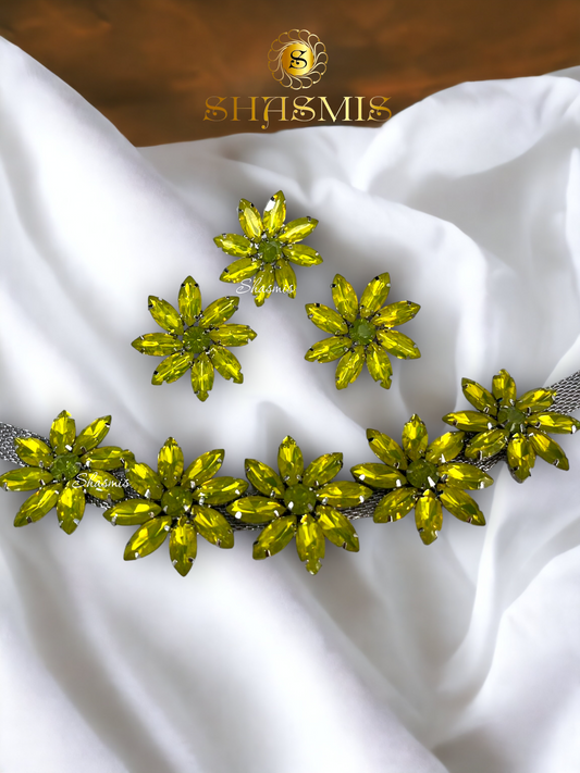 Lemon Green Color Flower Design Necklace With Earrings and Ring