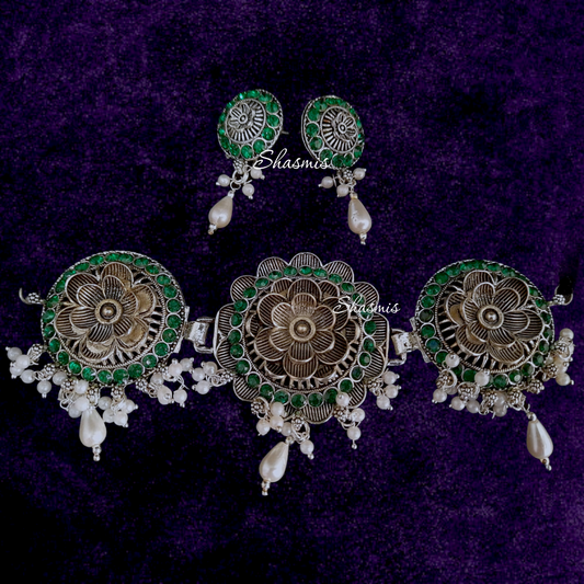 Flower Design Green Shade Oxidised Choker Necklace