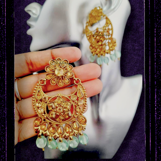 Kundan Lined Jhumka Earrings