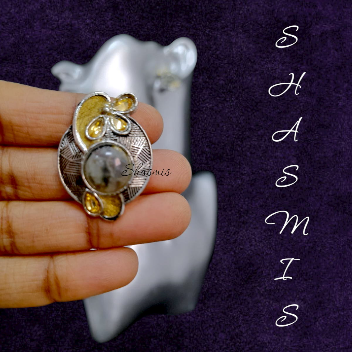 Pearl Stone Earrings 