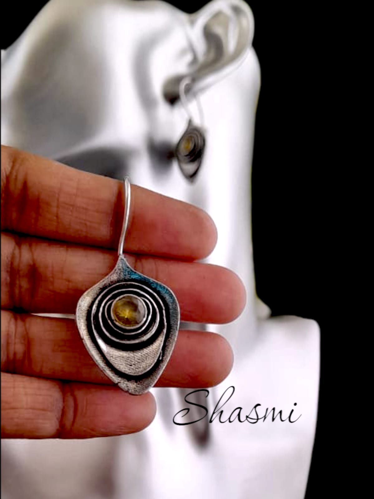 Yellow Stone with Leaf Design Earrings