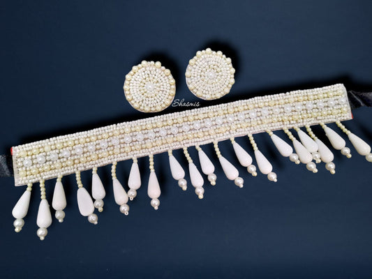 White Embroidery Pearl Drop Necklace 
