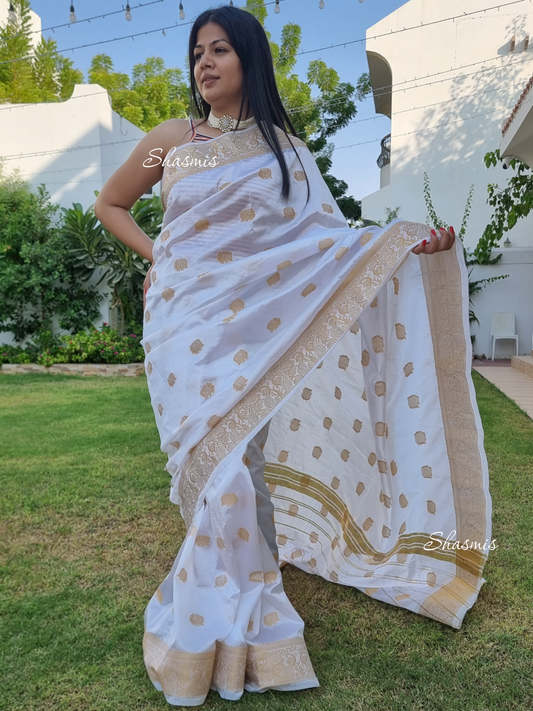 White and Golden Women Art Silk Saree