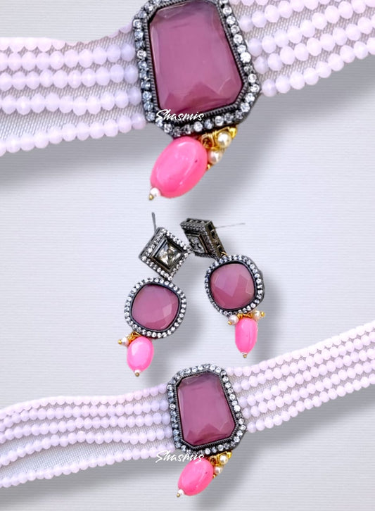 Pink Centre Stone With Kundan Beads Choker