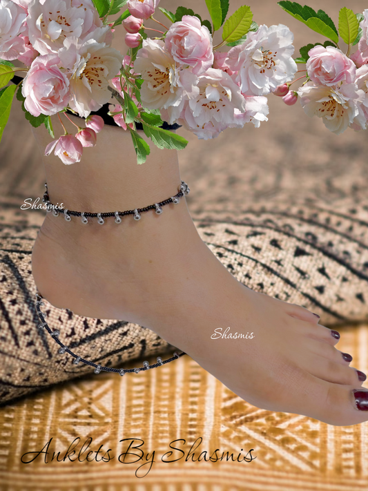 Black Beads With Ghungroo Design Anklets