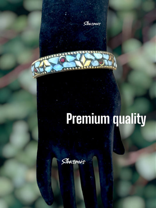 White Mothe Pearl Stones Gold Plated Bangle