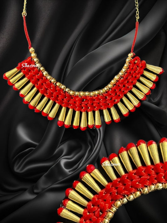 Red Color Tread Necklace