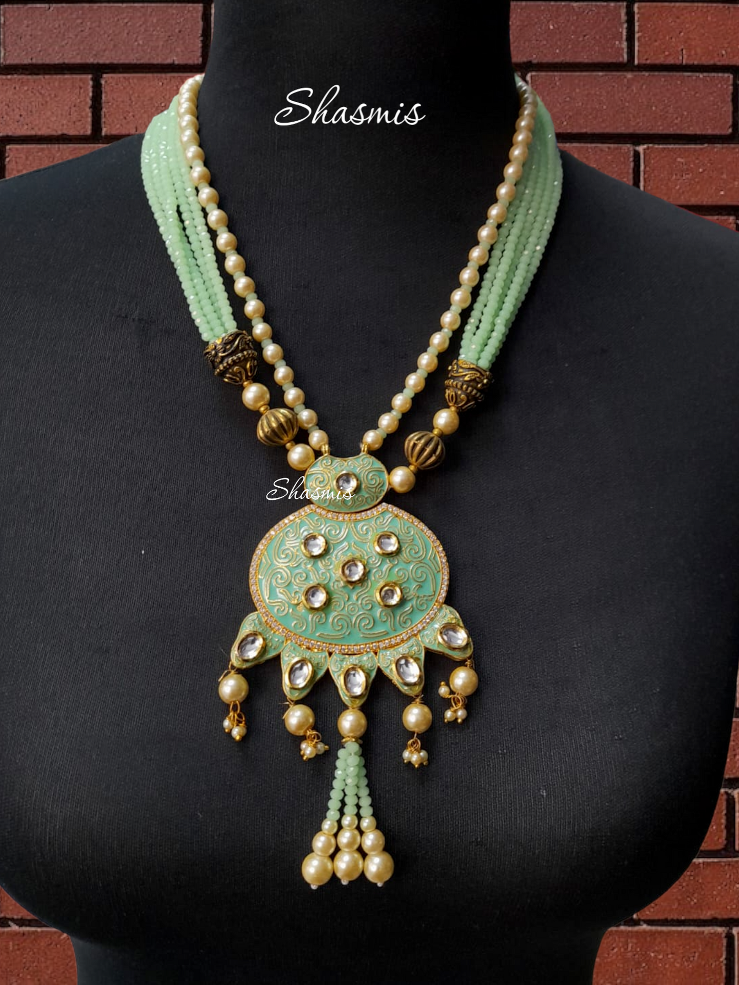 Long Green Color Pearl Necklace 