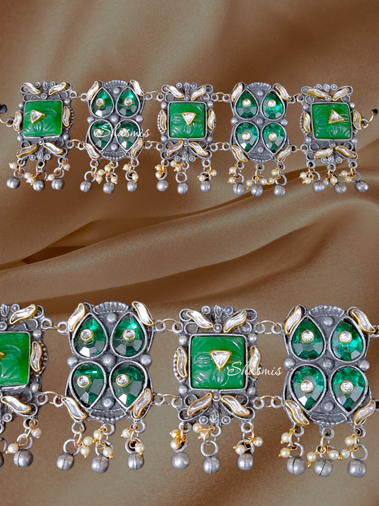 Green Stones Afghani Necklace with Earrings