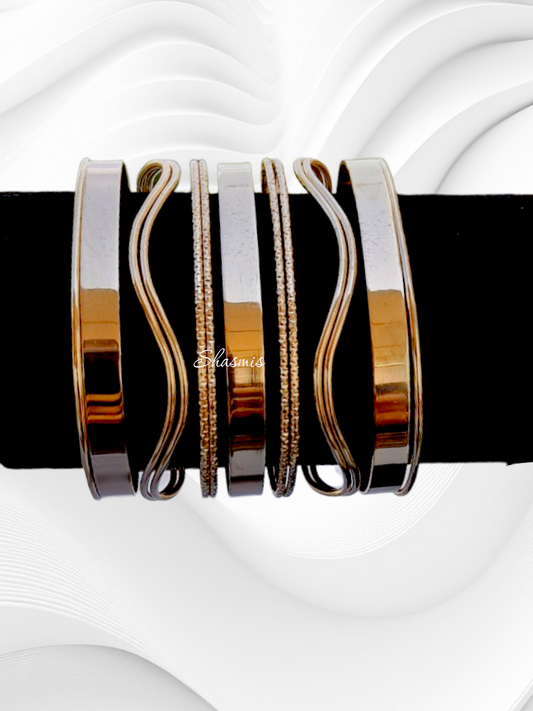 Design Golden Cuff Bracelet